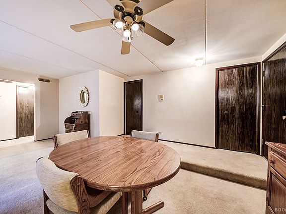 4th image of 13919 James Dr APT 906