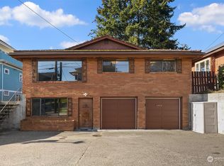 4121 Burke Ave N, Seattle, WA
