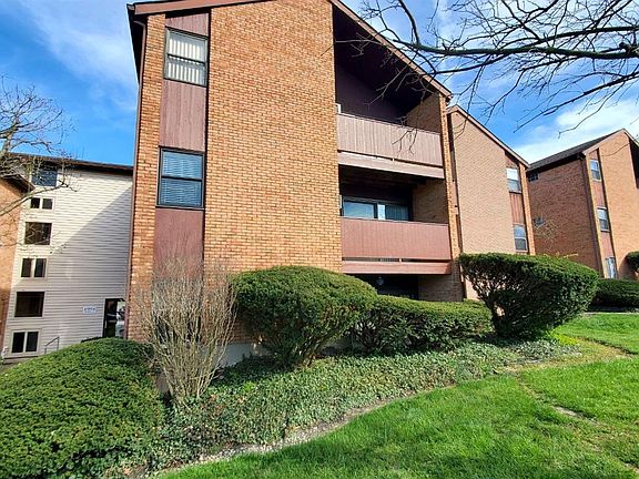 2nd image of 4904 Chalet Drive
