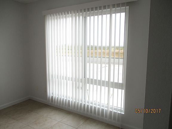 4th image of 725 Boulevard Ave APT A