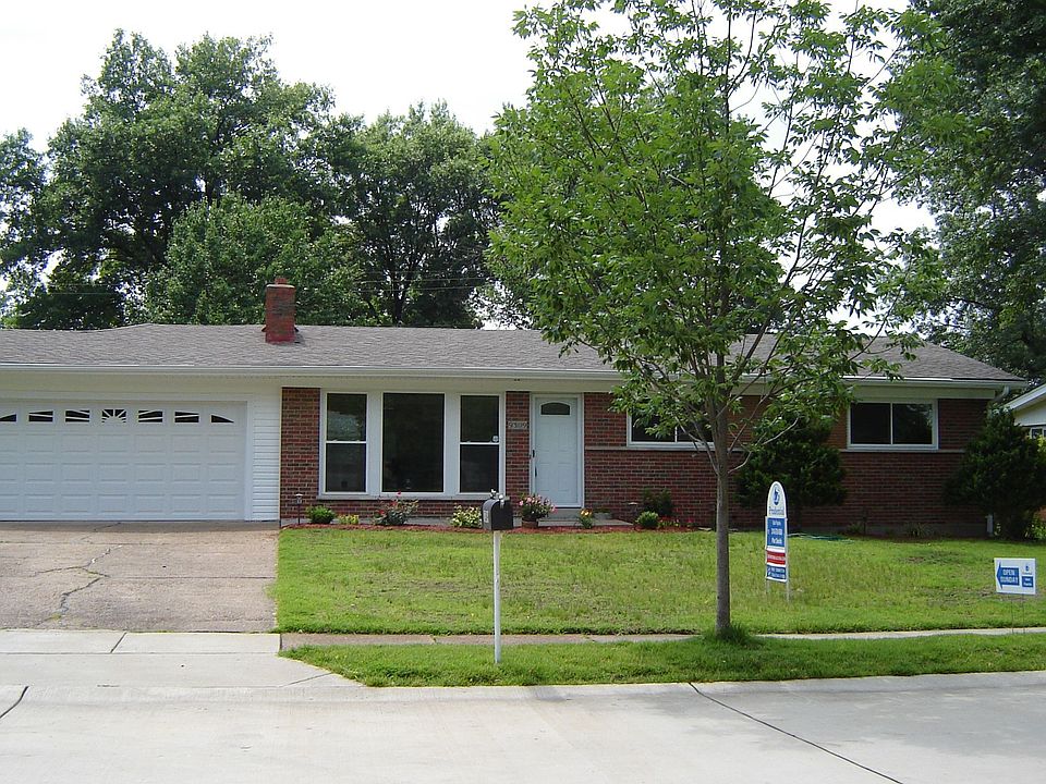 1st image of 9309 Ewers Dr