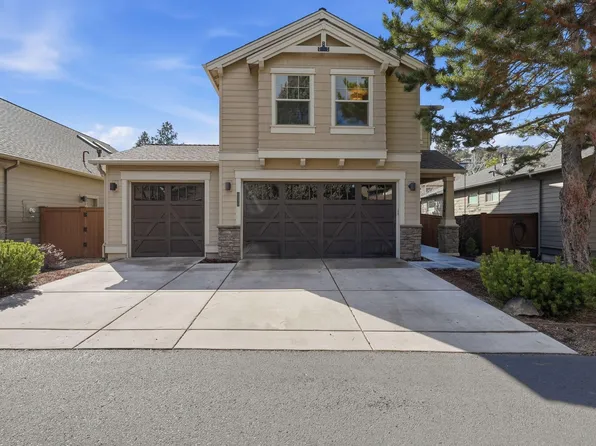 3031 Clubhouse Dr, Bend, OR 97703