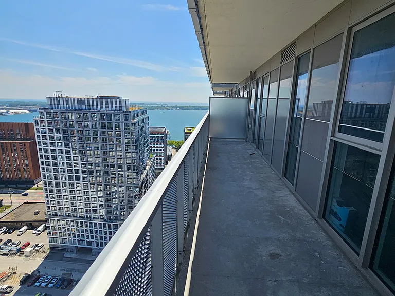 20 Richardson St #2110 — Photo 17