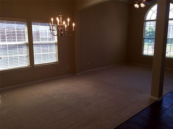 5th image of 1272 Patch Grove Dr