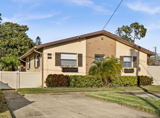 118 NE Jefferson Cir N, Saint Petersburg, FL 33702