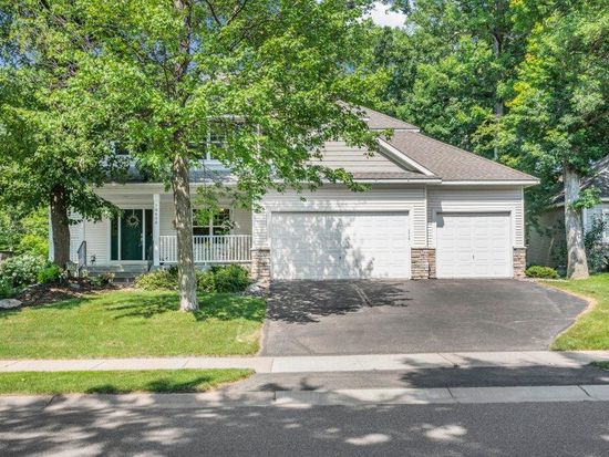 10426 Hidden Oaks Ln N, Champlin, MN 55316