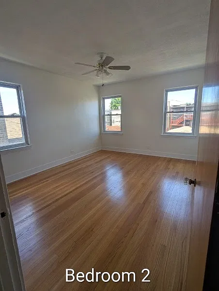 3 bed, $1,900 — Photo 4