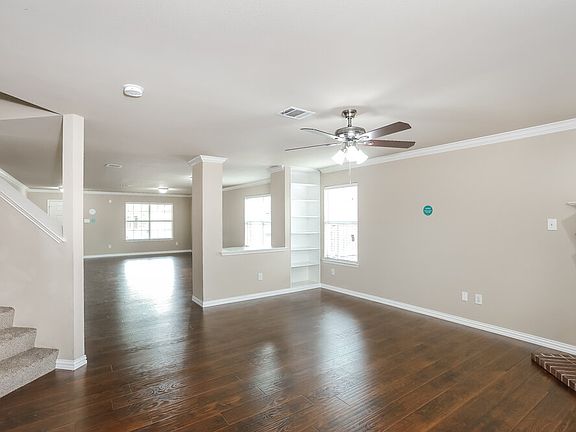 4th image of 4701 Valleyview Dr