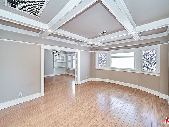 4th image of 503 N Kingsley Dr