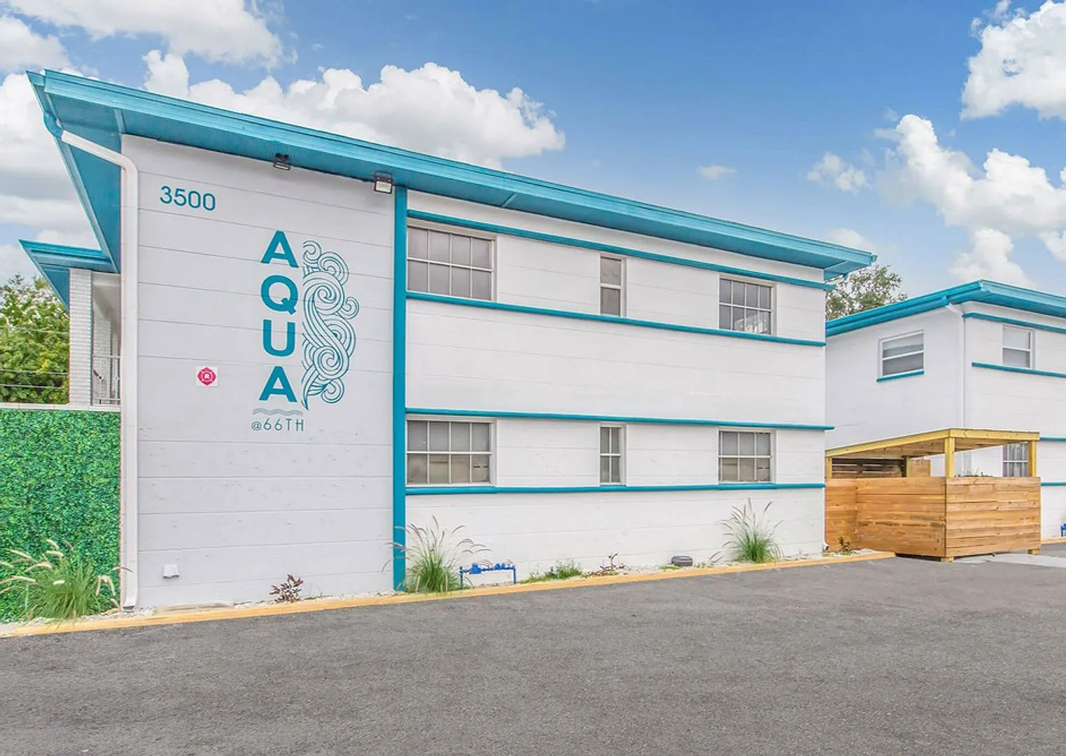 Aqua @ 66th — Photo 3