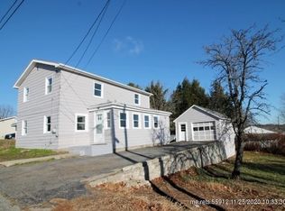 11 Goffee St, Lewiston, ME 04240