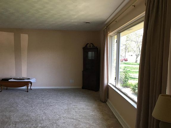 3rd image of 4125 North Dr