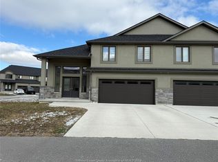 120 Reed St, Essex, ON N8M0B2