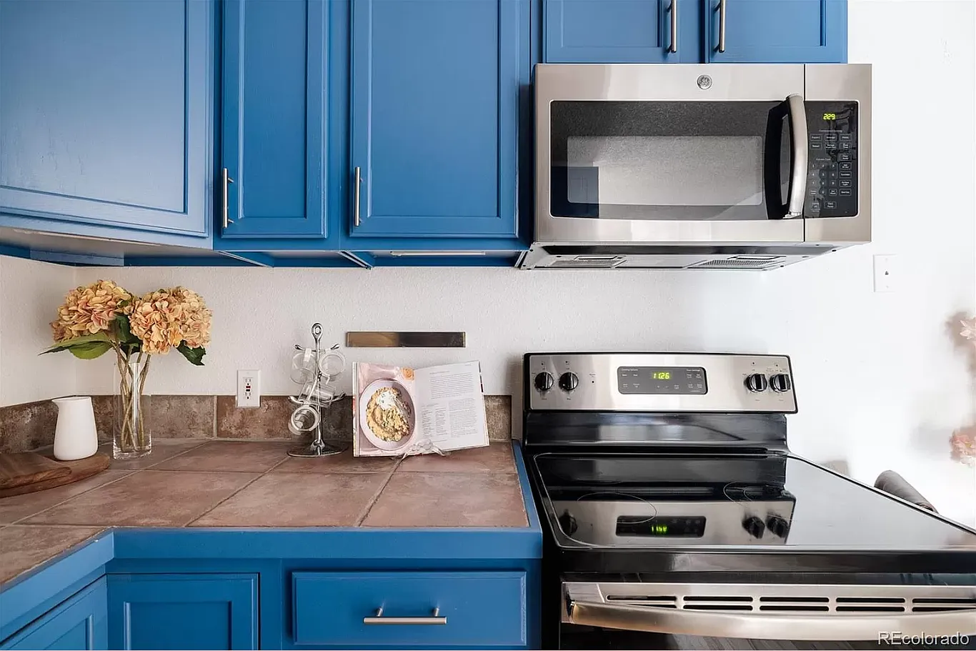 1 bed, 575 sqft, $1,400 — Photo 3