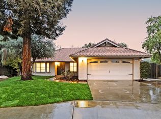 1151 Holly Ave, Clovis, CA 93611