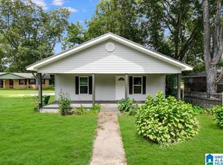 900 7th St S, Clanton, AL 35045