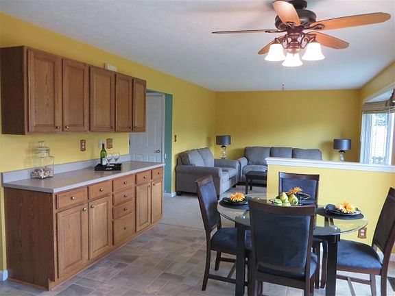 5th image of 1613 Waterstone Dr