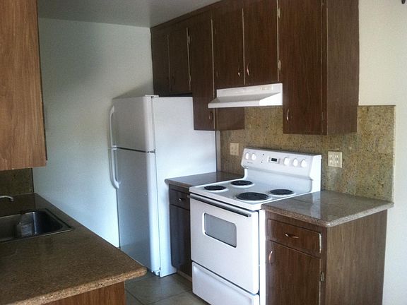 3rd image of 1259 Park Ave APT 1