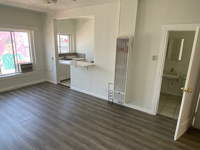 3410 1/2 Whittier Blvd #B — Photo 1