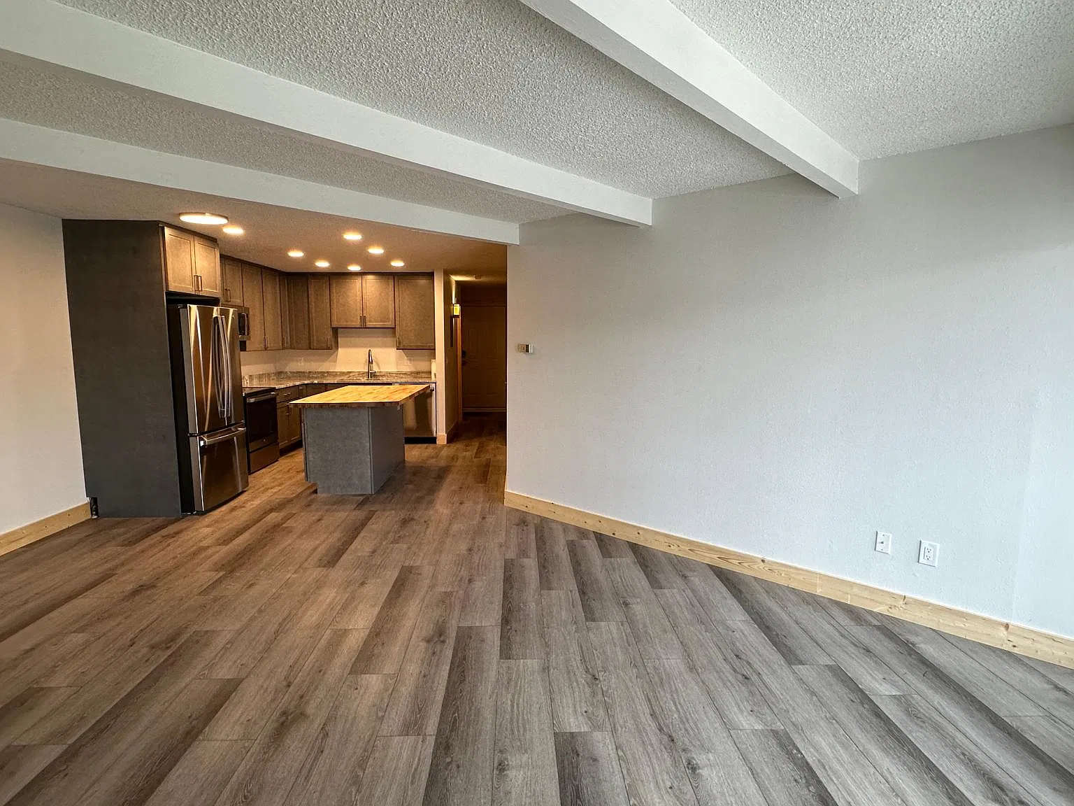 2 bed, 791 sqft, $2,600 — Photo 1