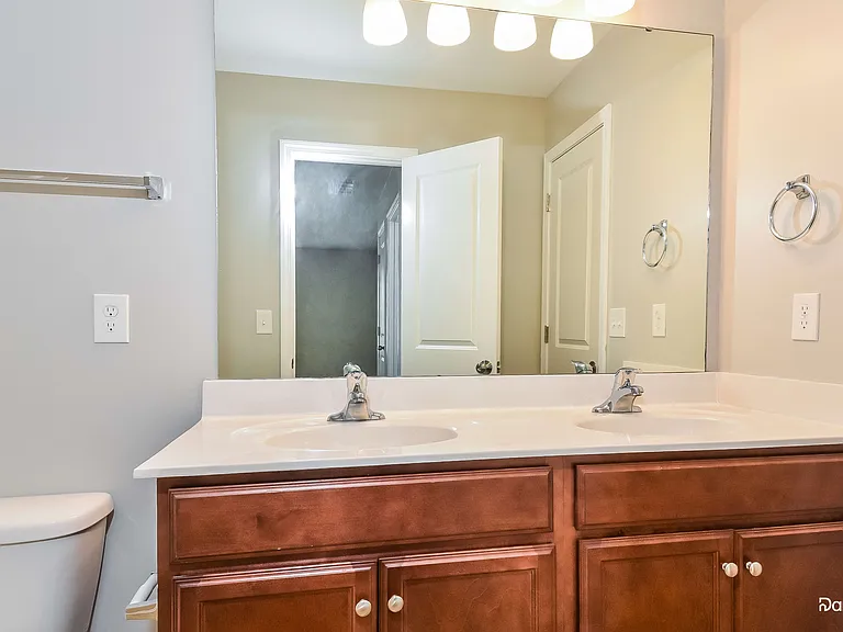 1743 Waverley Oak Dr — Photo 11
