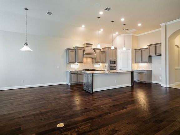 5th image of 6004 Kenyon Ct