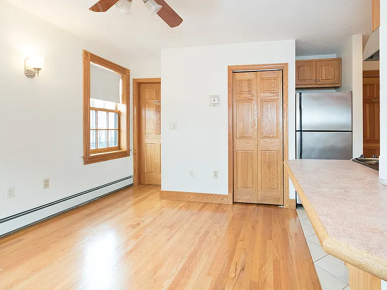 61 Anderson St #3 — Photo 3