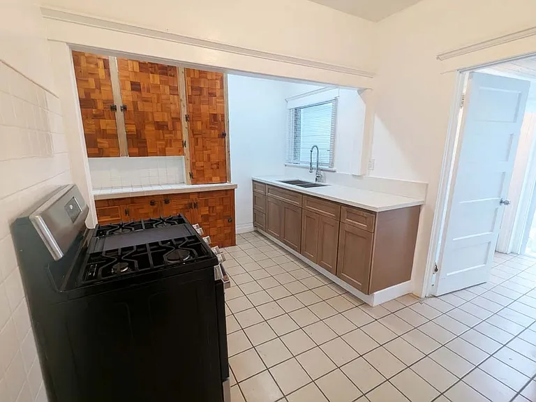 1421 Kellam Ave — Photo 31