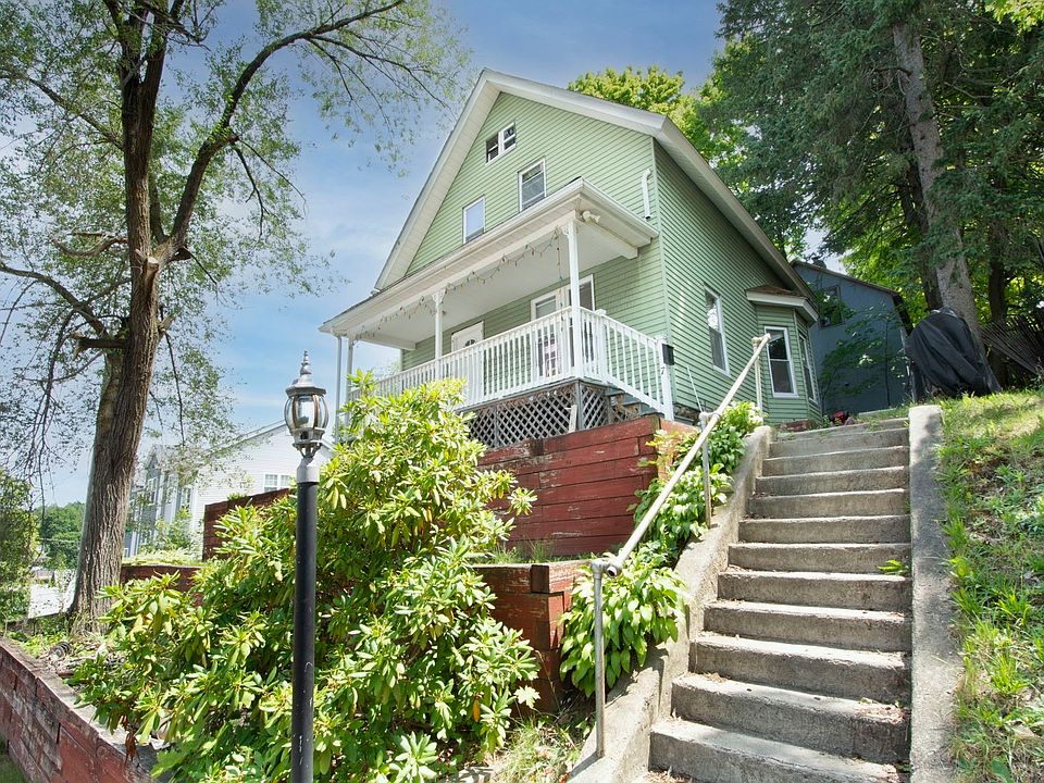 1st image of 7 Clarence St