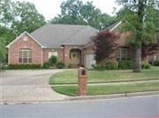 17 Aberdeen Dr, Little Rock, AR 72223