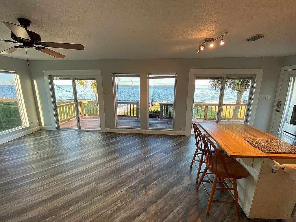 228 S Garcon Point Rd, Milton, FL 32583 Zillow