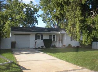 24 Princeton Rd, Parlin, NJ 08859