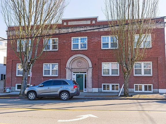 2nd image of 6402 Phinney Ave N APT A