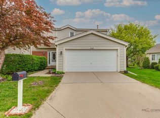 608 Claridge Cir, Hoffman Estates, IL 60169