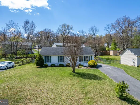 601 W Duck St, Front Royal, VA 22630