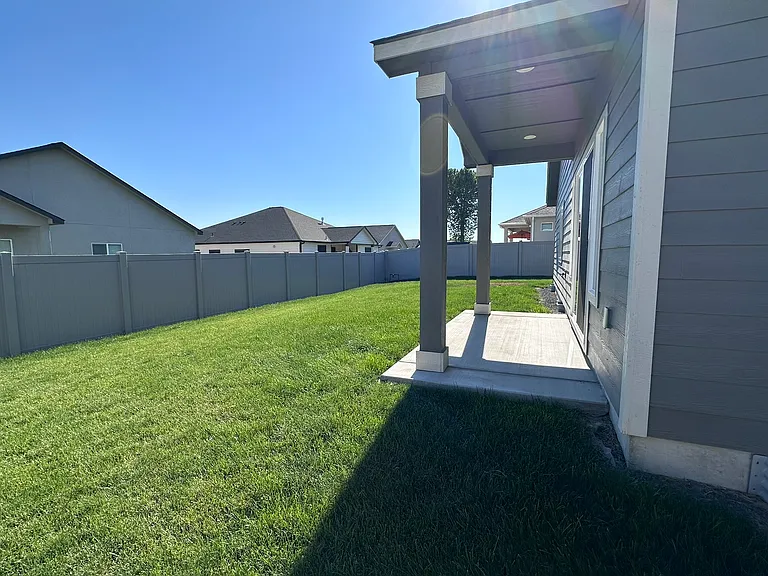 202 Schrute Rd — Photo 20
