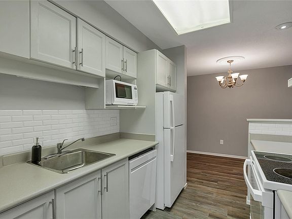 3rd image of 155 Erickson Rd #109