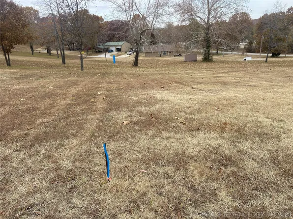 366 Road, Eucha, OK 74342