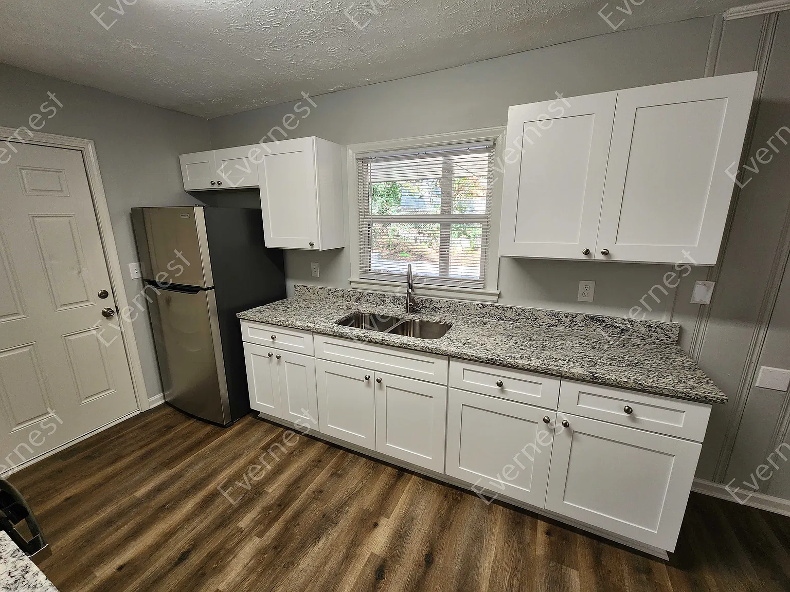 1598 San Gabriel Avenue — Photo 4