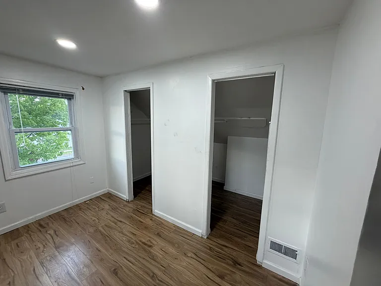 37 Mead Ave — Photo 14