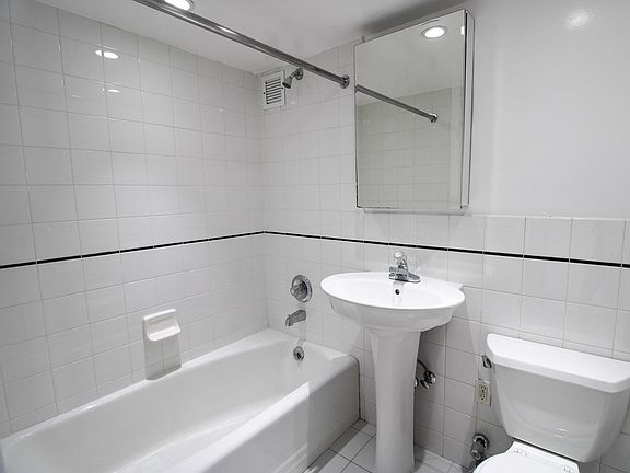 2nd image of 310 E 65th St APT 10D