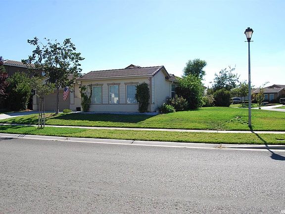 2nd image of 1196 Pecos Way