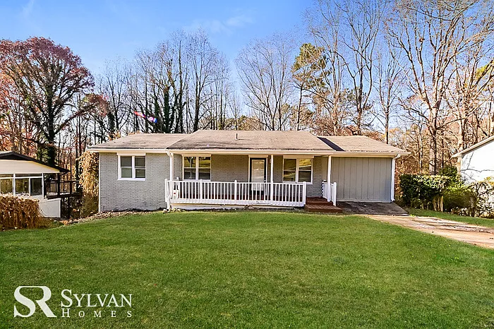 6689 Cambridge Dr photo 1