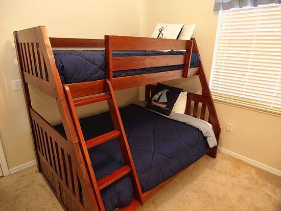 GR6P315GR-bunk-bedroom