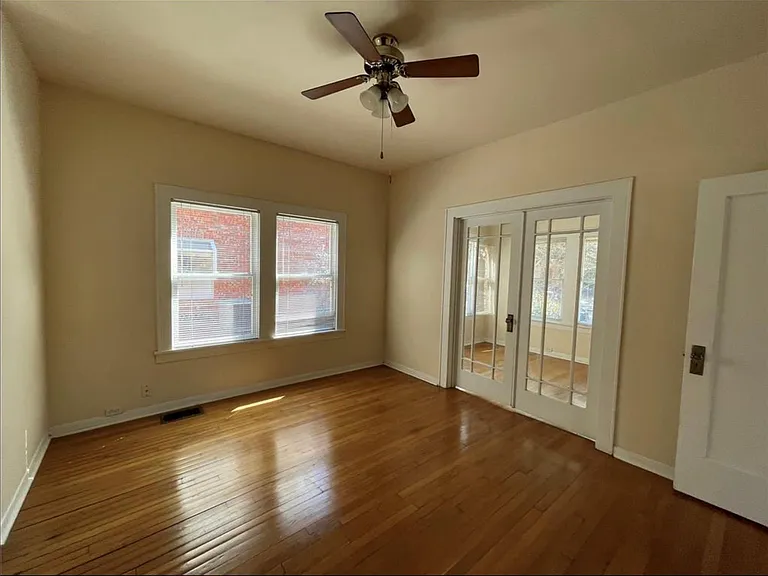 1706 Hawthorne St — Photo 11
