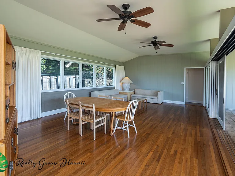 1944 Ualakaa St — Photo 10
