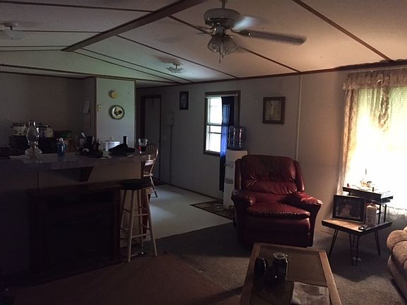 5th image of 484 Apple Court Dr