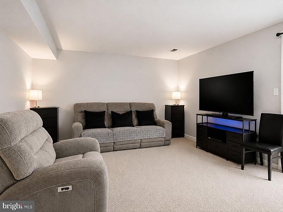 5th image of 14806 Ensor Ct