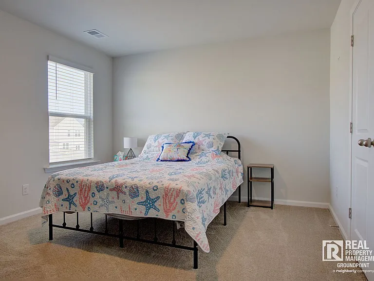 146 Ivory Shadow Rd — Photo 18