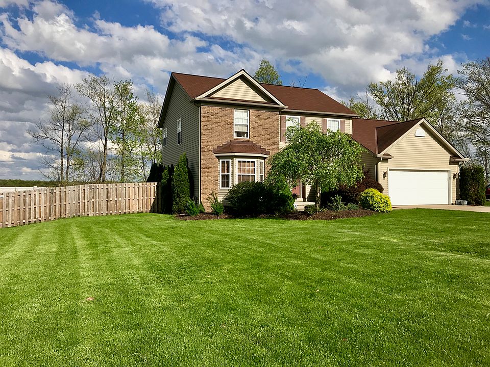 1st image of 8905 Isabelle Ln